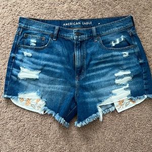 American Eagle Denim Hi-rise Festival Midi Shorts🌻